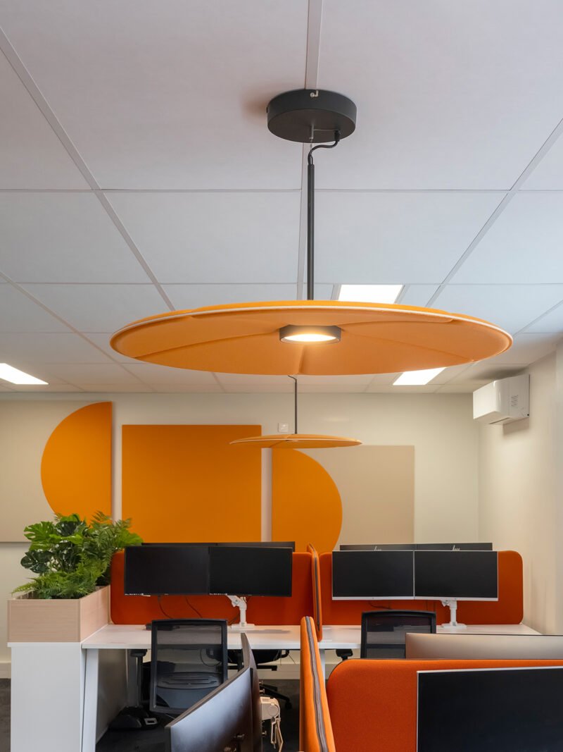 reportage d'architecture nouveau centre Aesio à Arras déco luminaire